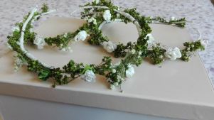 coronitas flores secas verdes y paniculata blanca
